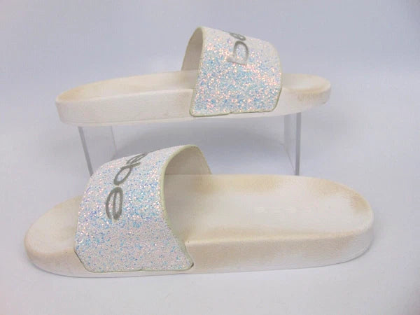 Bebe Women's Fraida Glitter Slide Fashion Sandals Flats Size 8.0 M, White Glitte