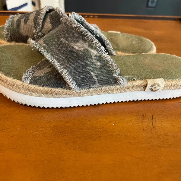 Nahlo Yoga Mat Espadrille Sandals Gray Camo Slides