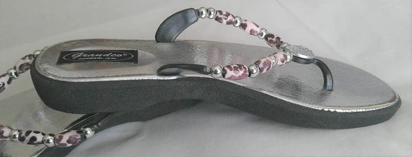 GrandCo Silver Thong Slide-on Sandal Bead Straps Silver 1" Heel Size 8M