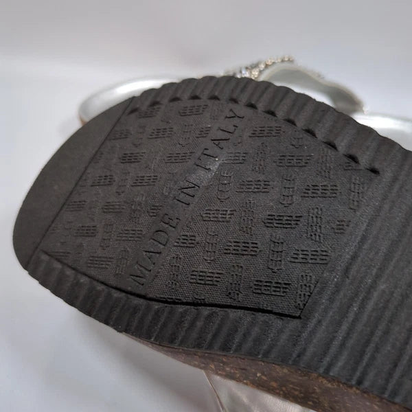 Italian Shoemakers Silver Sandals Slide Flip Flop with Rhinestones Sz 6 Bling