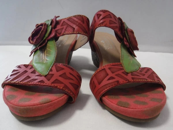 L’artiste By Spring Shayla Wedge Sandal Size 39 / 8.5 Red Green Floral Appliqué
