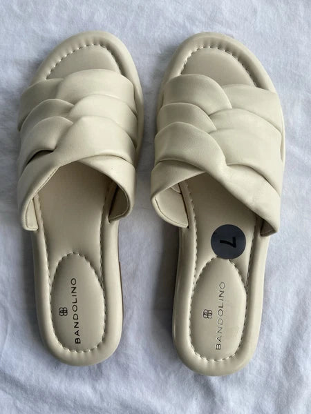 Bandolino Women’s White Sandals Size 7