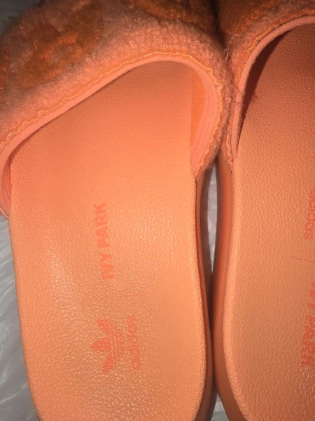 Adidas Ivy Park (Beyoncé Collab) Orange Slides size 6.